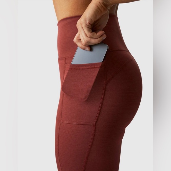 Born Primitive Rise Leggings 2.0 L EUC - Picture 2 of 8